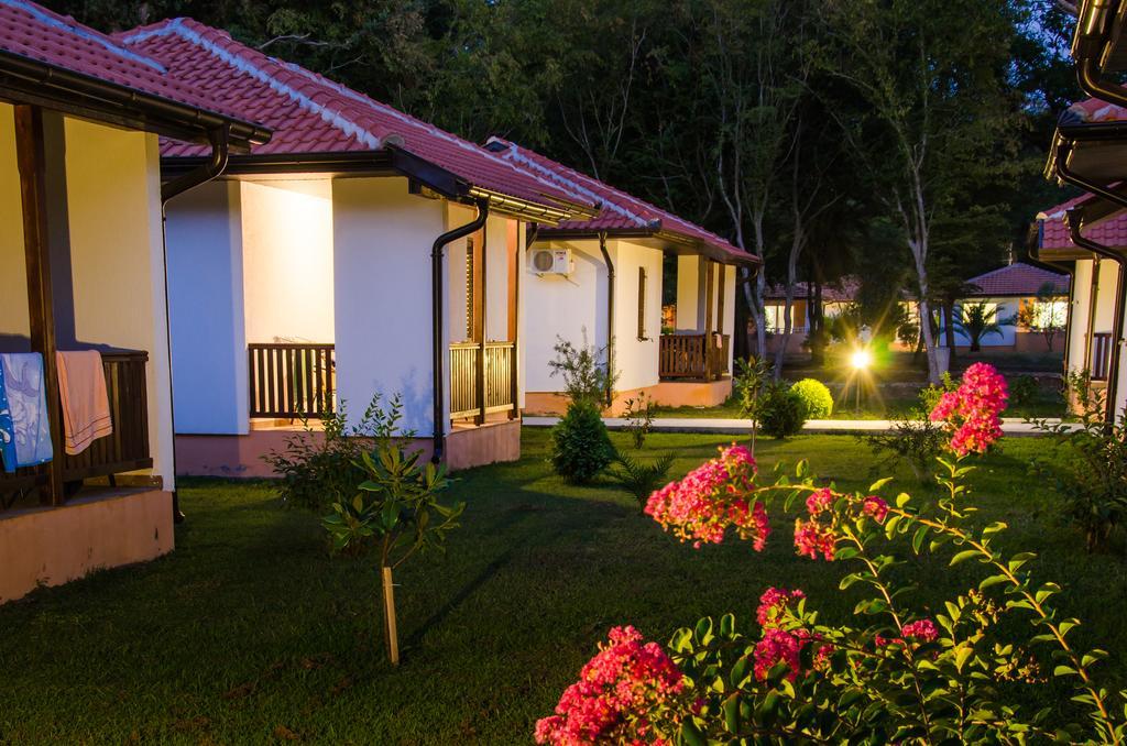 Htp Velika Plaza Ulcinj Hotel Bilik gambar