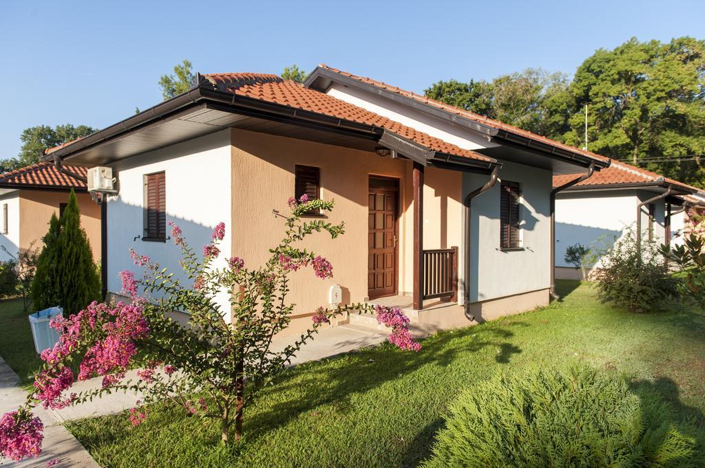 Htp Velika Plaza Ulcinj Hotel Bilik gambar