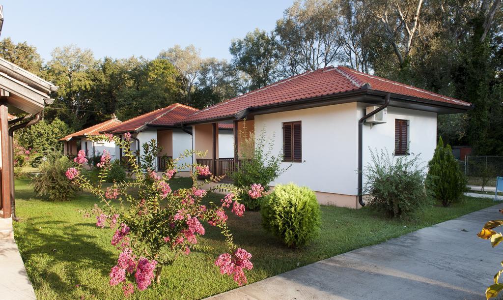 Htp Velika Plaza Ulcinj Hotel Bilik gambar